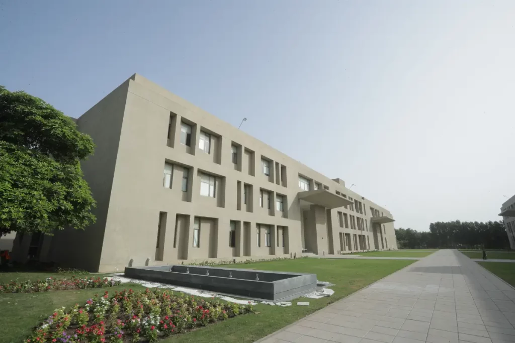 best graphics design university in Gujarat